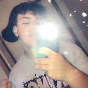 Meet your Posher, Dylan